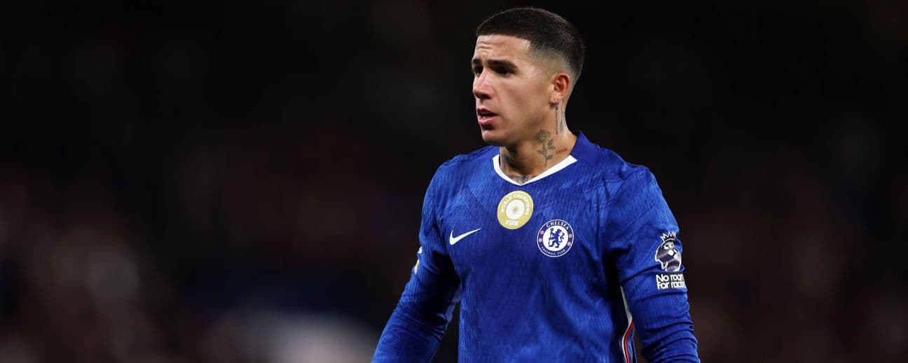 Transfer rumors, news: Chelsea want to extend Fernández amid PSG, Madrid interest