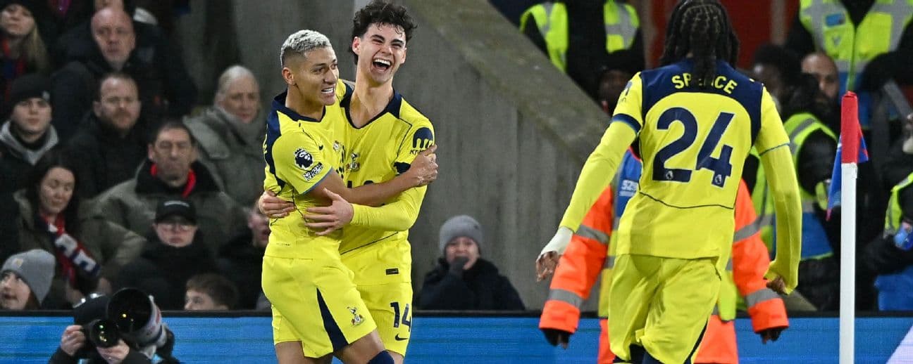 Transfer rumors, news: Four clubs chase Spurs defender Gray