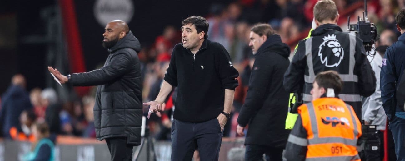 Iraola Angry at Referee Over Late Leeds Goal