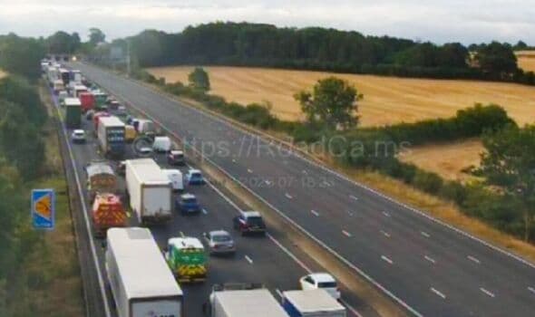 M1 Northampton Traffic: Lorry Crash Closes Road