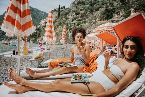 European Resorts Fight Sunbed Wars