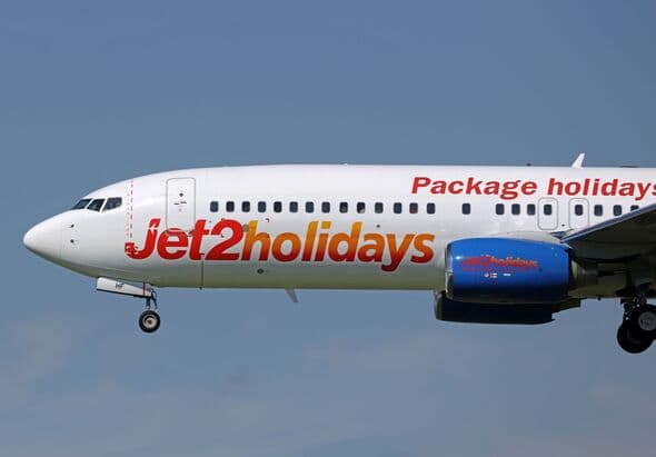 EasyJet and Jet2 Update Flight Plans Amid Fuel Crisis
