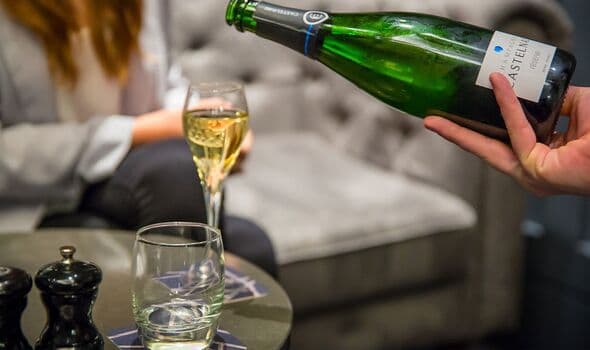 Get a 'private members' holiday experience at the airport for £52