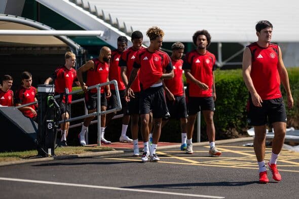 Manchester United Player Predicts Premier League Title Win
