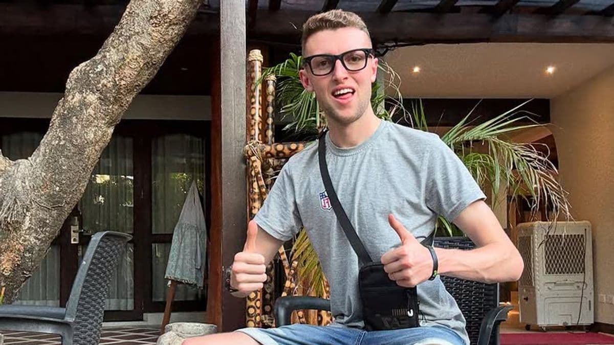 A Brit in Benidorm Sees Something New in May