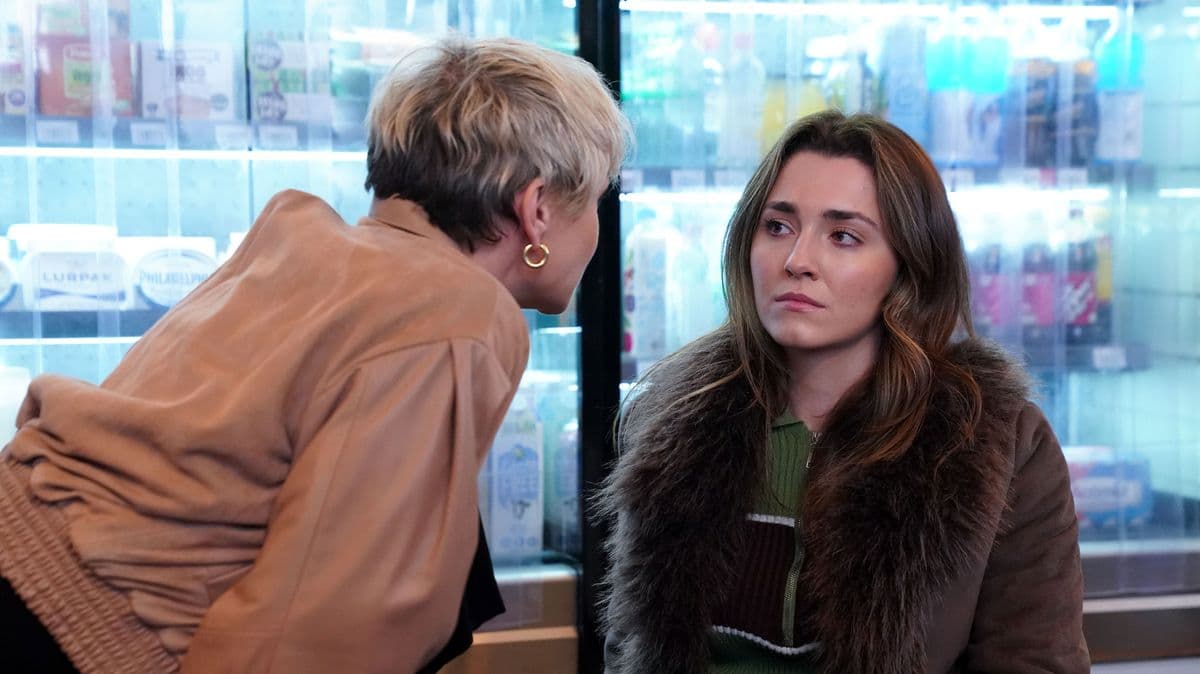EastEnders' Nicola Gives Penny an Ultimatum as the Real Reason for the Paternity Drama is Possibly Revealed
