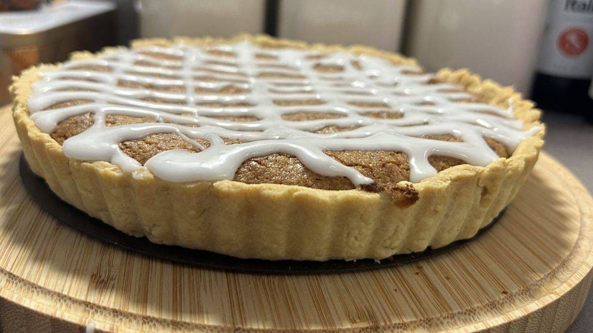 I Made a Delicious Bakewell Tart in 1 Hour