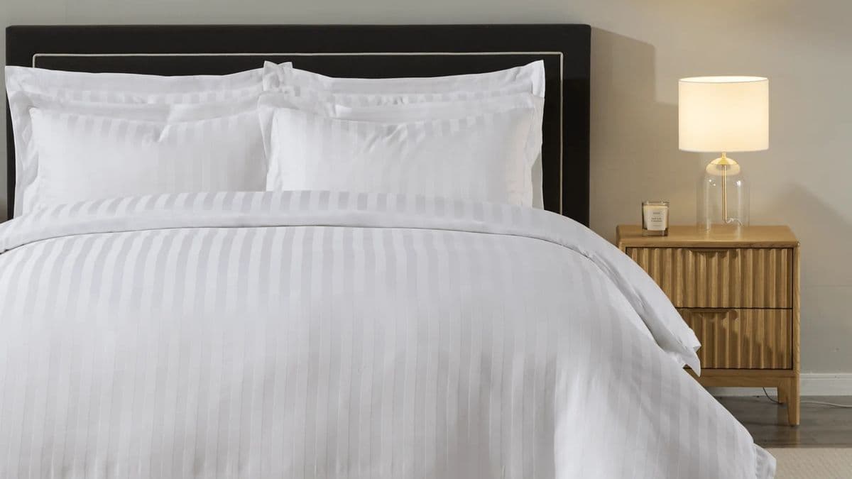 Dusk Reduces Hotel-Style Bedding to £27