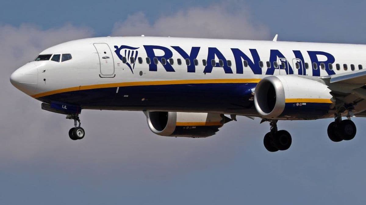 Items Not Allowed on Ryanair Flights