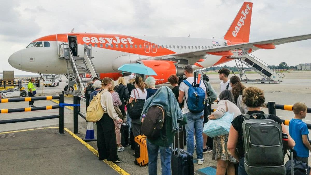 EasyJet Flight Delayed for 14 Hours