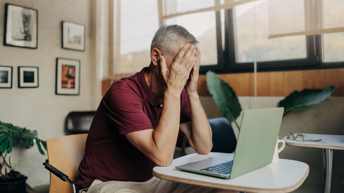 Warning about fake online medicines