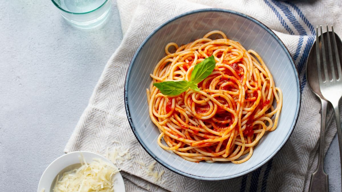 Pasta sauce will be the 'best' you've tasted if you add 1 very unusual ingredient