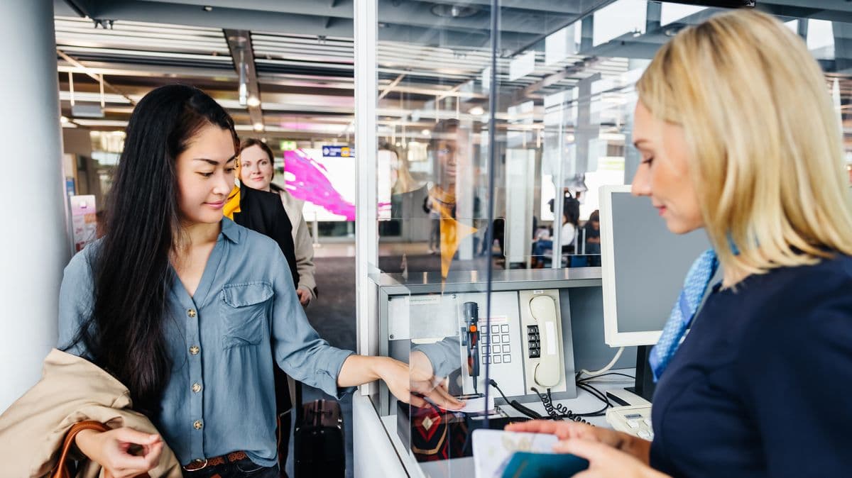 UK Airport Gives Simple Security Advice
