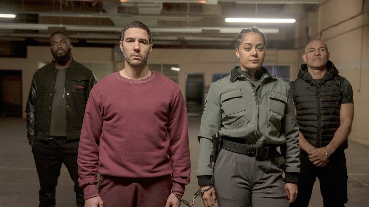 Actor Talks About Being Handcuffed to Co-Star for 4 Months