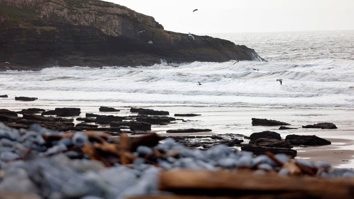 A Secret Beach in Wales is a 'Wonder'