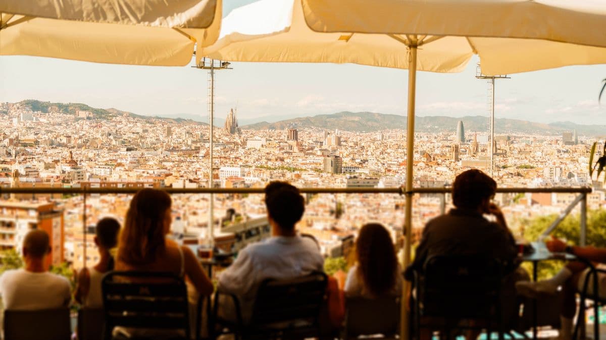 Brits on Spain holidays will face extra charge when buying drinks this summer
