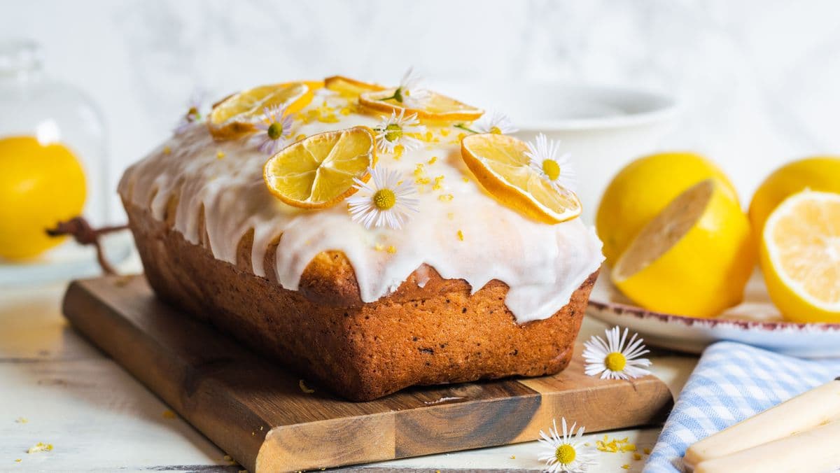 Lemon drizzle cake will be extra soft with a surprise ingredient