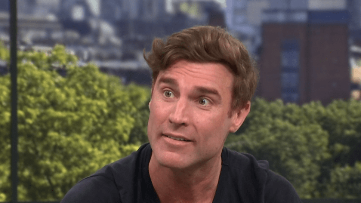Corrie Theo star talks about 'tears' after Todd scenes and hints at killer's identity