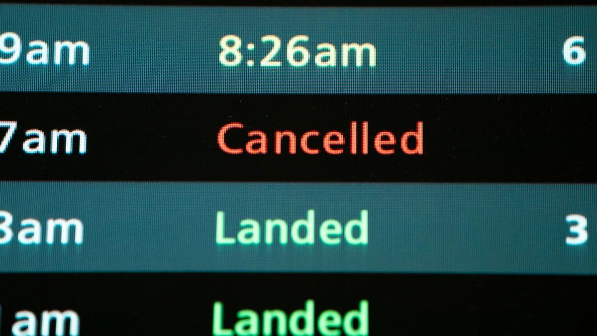 900 UK Airport Workers May Strike This Summer