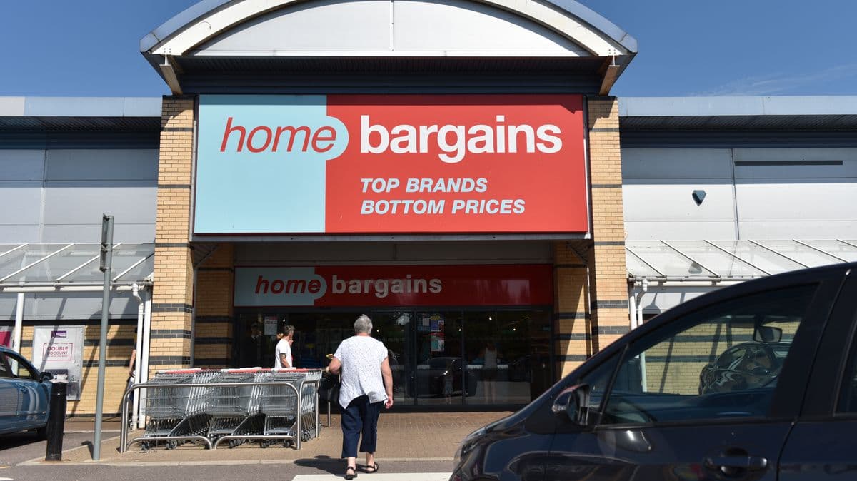 Home Bargains has a stylish garden light for £5