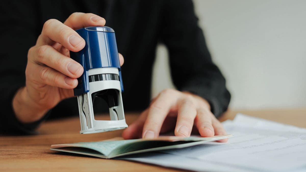 UK Passport Holders Must Do One Minute Task