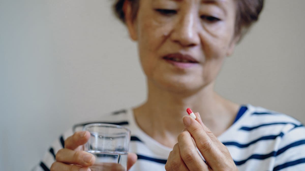 New Alert on Vitamin D and Calcium for Falls and Fractures