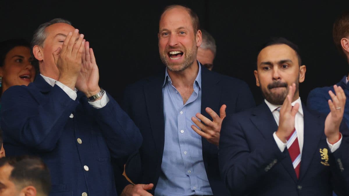 Prince William's Wealth Compared to Aston Villa's Richest Players