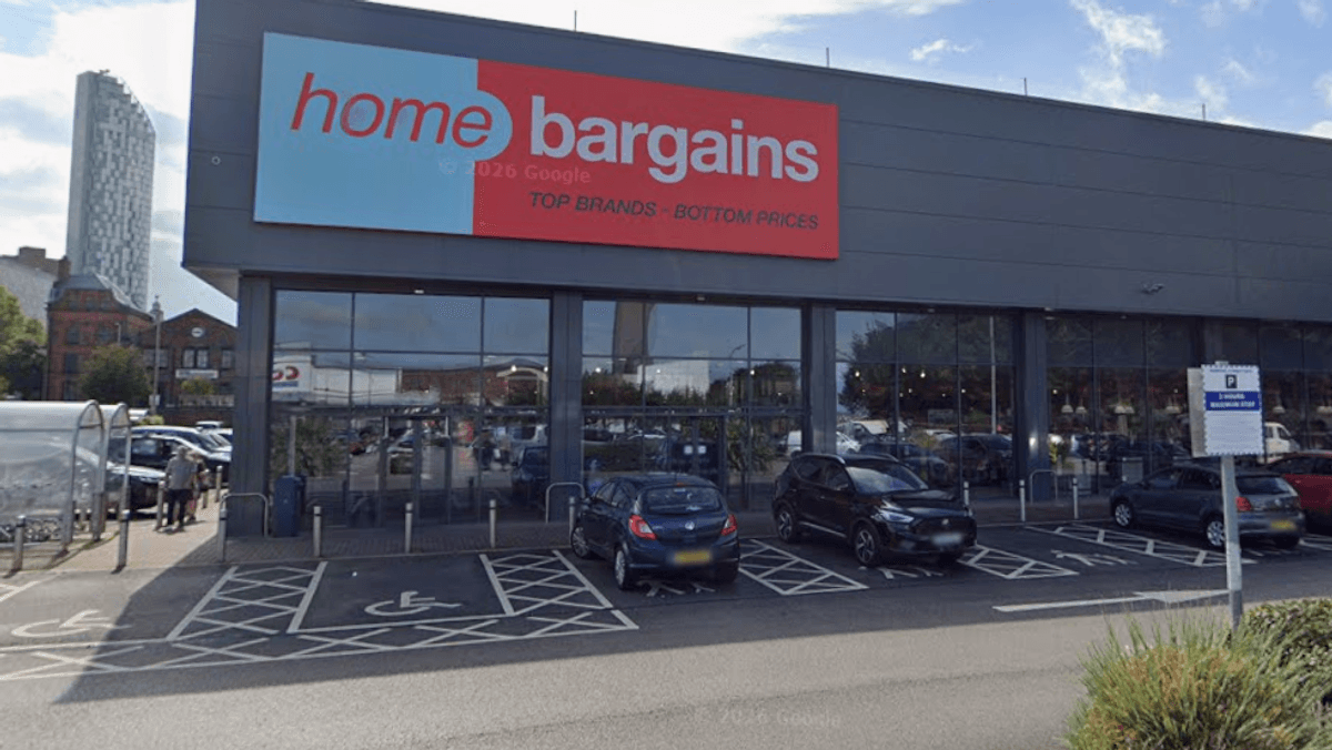 Get a Cheap Paddling Pool from Home Bargains for £25