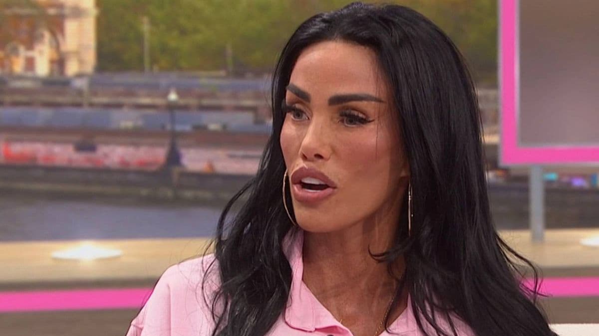 Katie Price Angry After Instagram Account Deleted