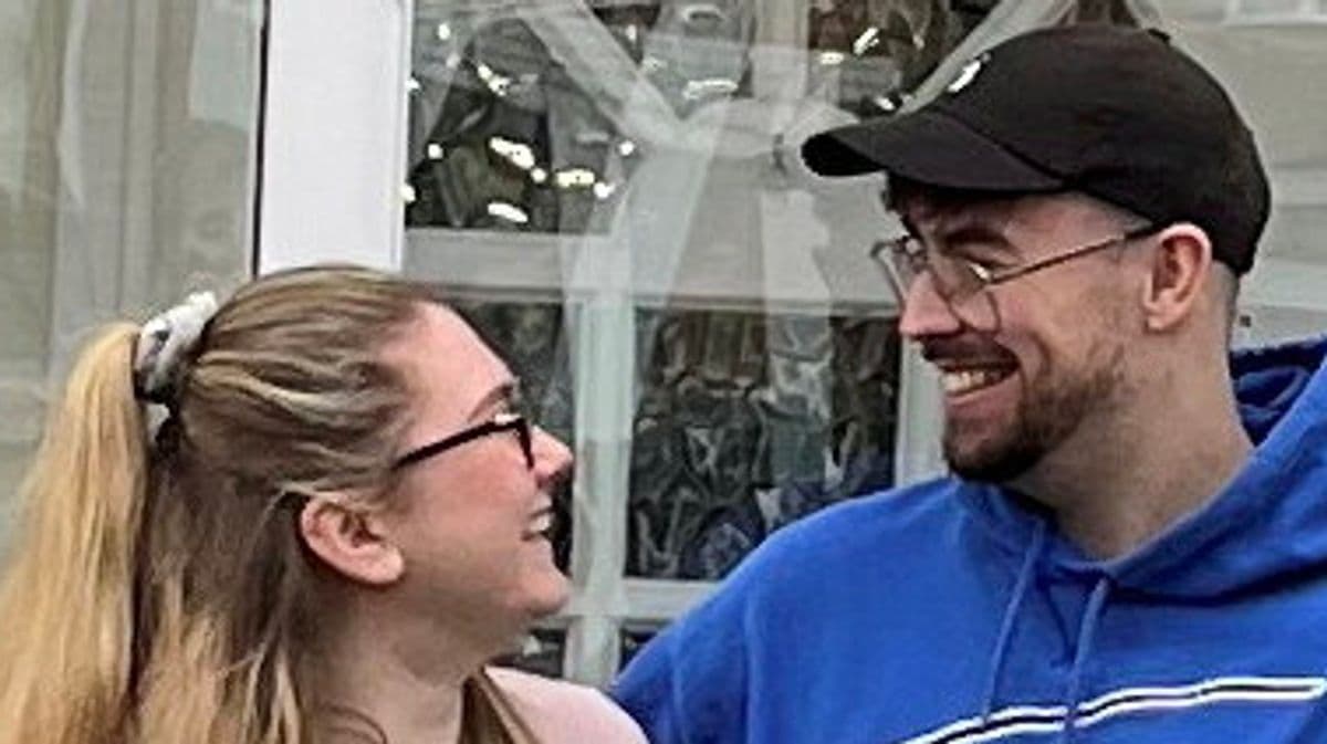 Young Couple Chooses 40-Year Mortgage to Retire Early