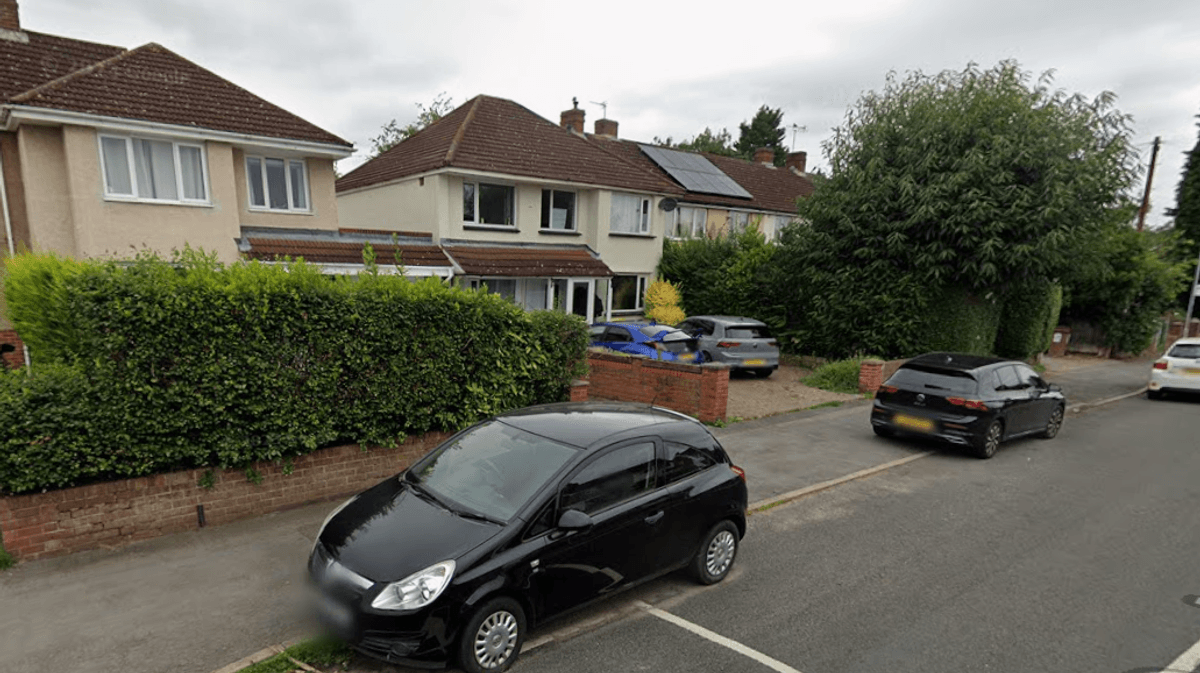 New Homeowner Has Problem with Neighbors Parking in Front of House