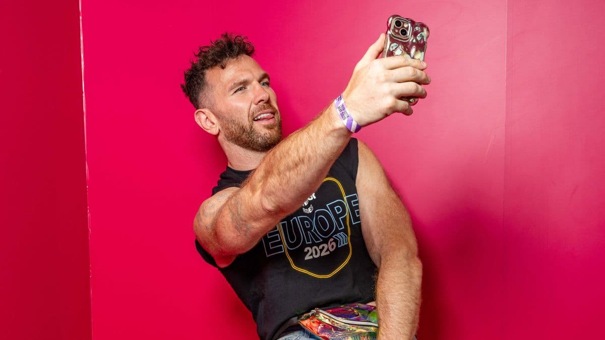 What Makes a Good 'Thirst Trap' on Dating Apps