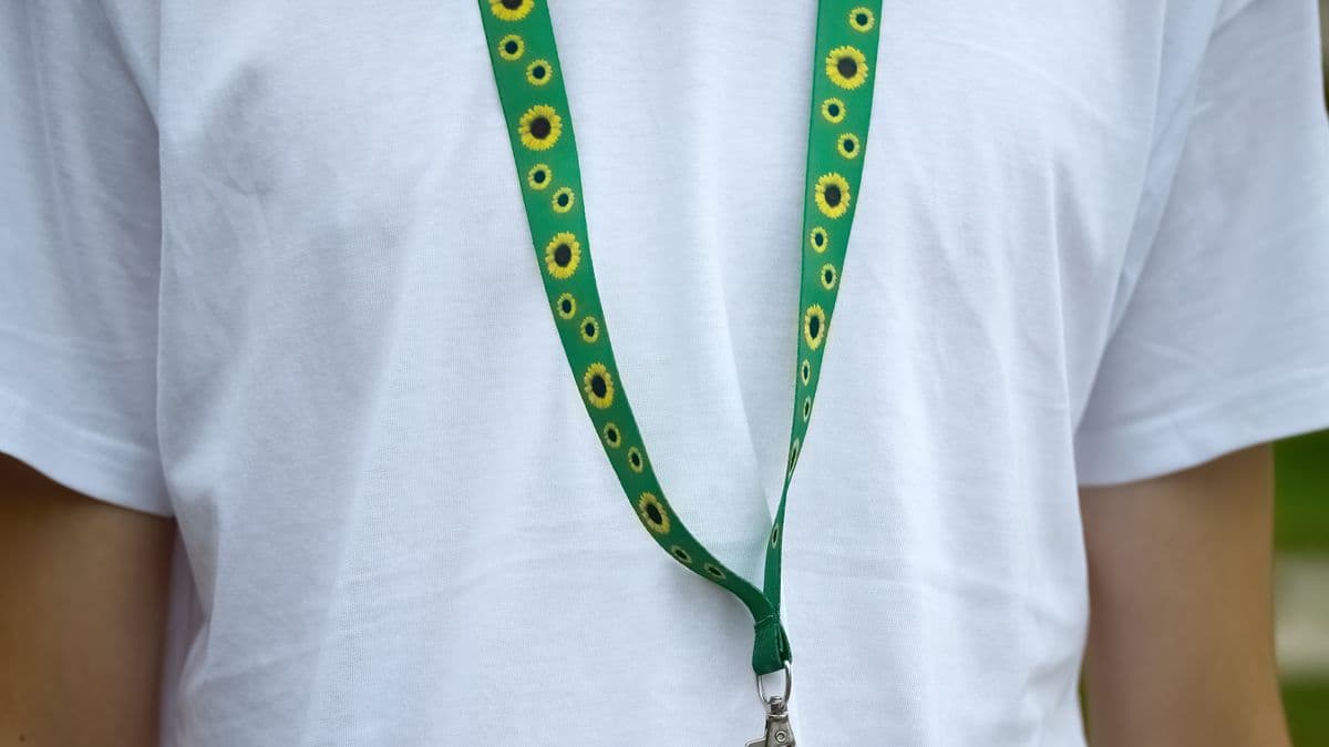 Airports and the 'Sunflower Lanyard'
