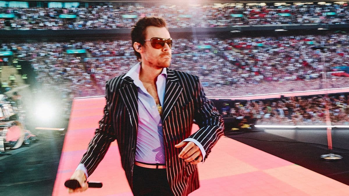 Harry Styles Starts Concerts in London