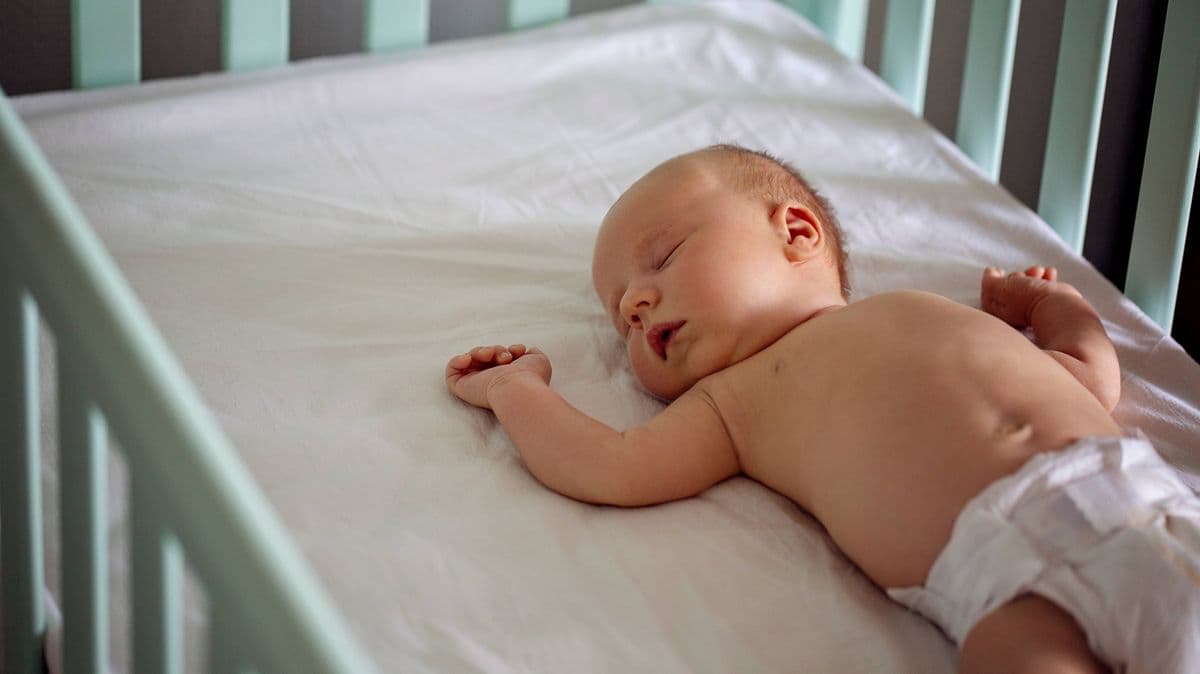 How to Keep Babies Cool in Hot Weather