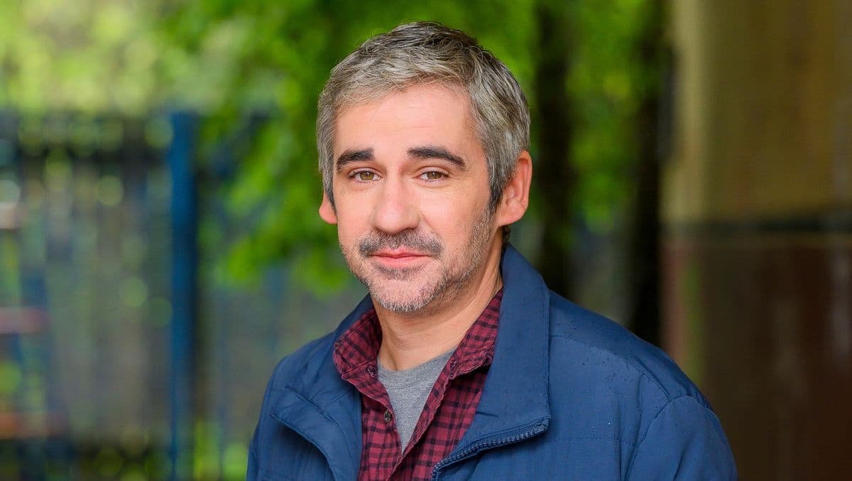 Actor Iain Robertson Found Guilty of Rape and Assault