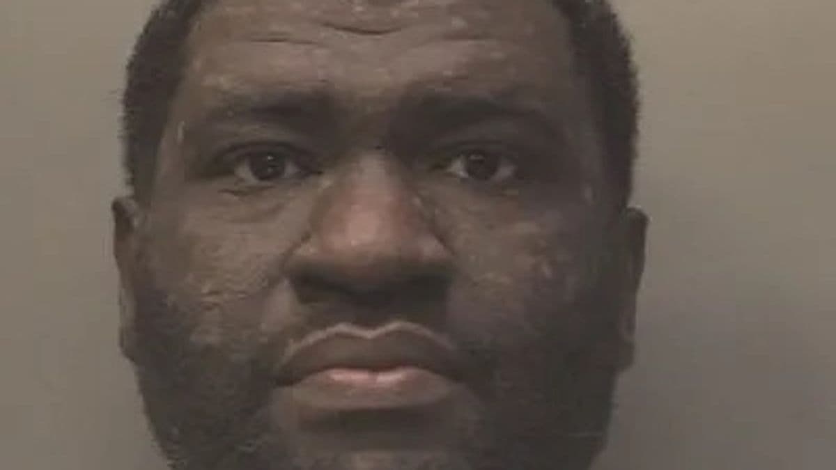 Former Pilot Drove to Rape 12-Year-Old Girl He Met Online
