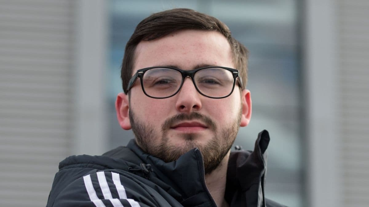 Gogglebox Star Shaun Malone Has Brain Surgery