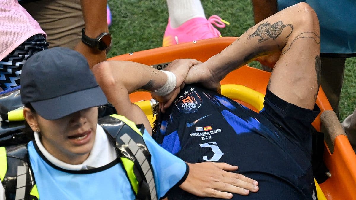Manchester United Player Manuel Ugarte Talks About His Serious Injury
