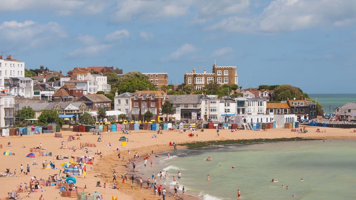 Two UK Seaside Towns Introduce Booze Ban