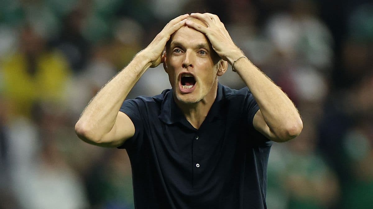 Thomas Tuchel Disagrees with Referee's Decisions in England vs Mexico Match