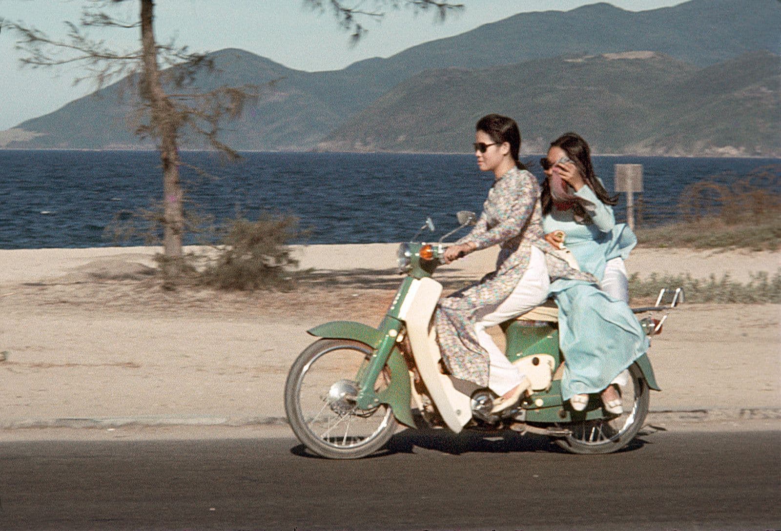 Vietnam's 1969 Street Style with Honda Cubs