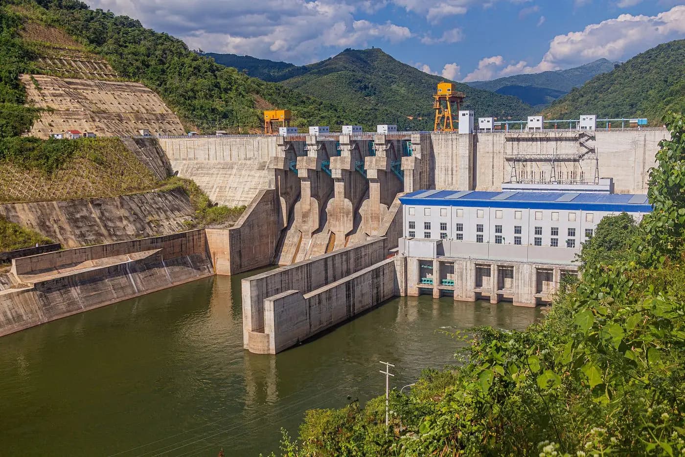 From Dams to Distributed Power: How Laos’s Renewable Turn Redefines ASEAN Energy Dynamics
