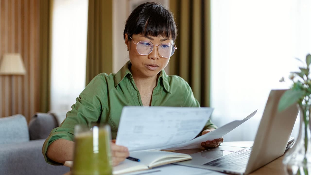 What to Do If You Get a Debt Collection Letter for a Debt You Don't Owe