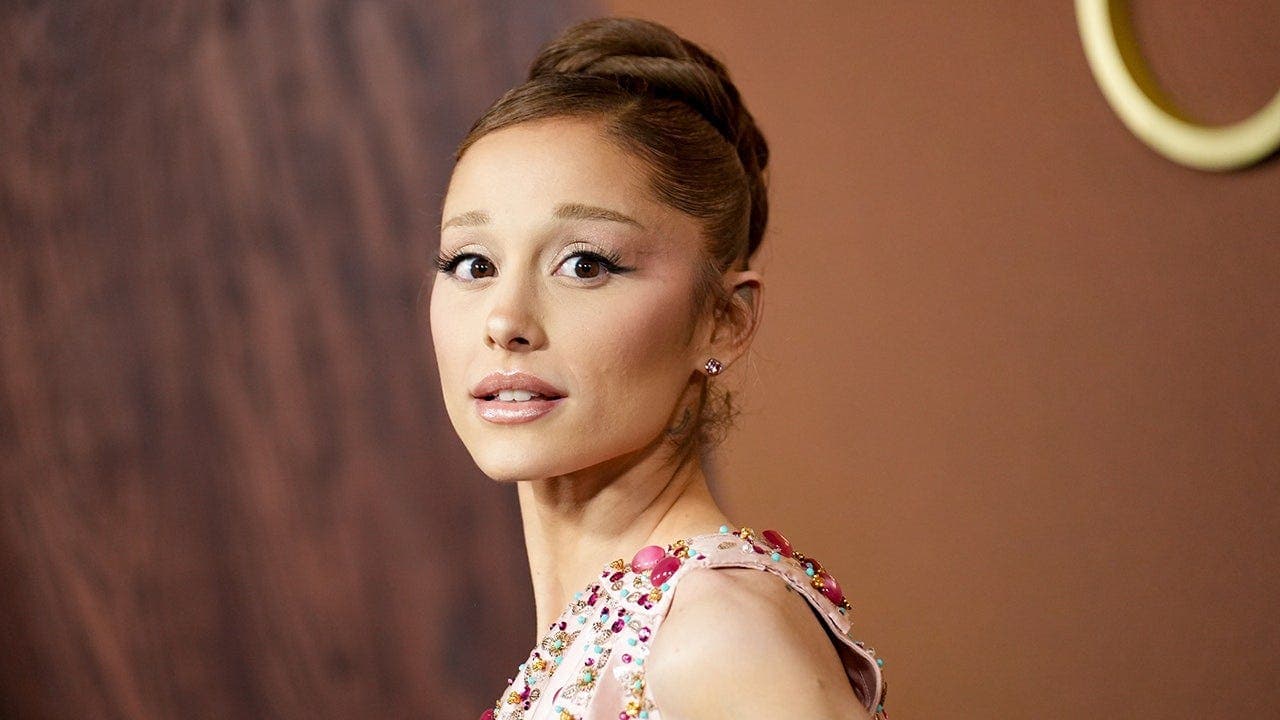Ariana Grande Takes a Break from the Public Eye