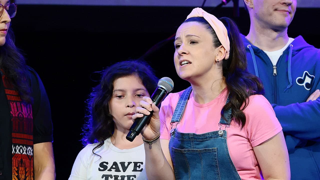 Ms. Rachel Calls on Wealthy White Celebrities to Match Macklemore’s $1 Million Gaza Donation