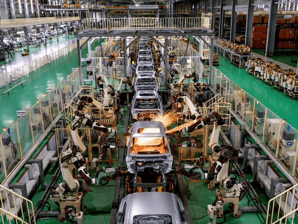 What Vietnam’s 2027 Growth Plan Reveals About Ambitious Development