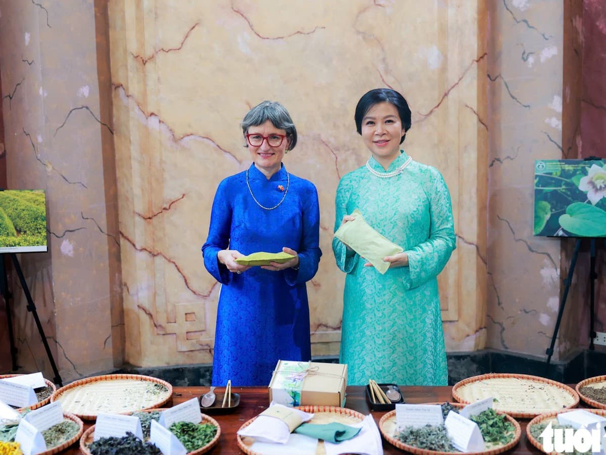 Medicinal Herbs Connect Vietnam and Switzerland