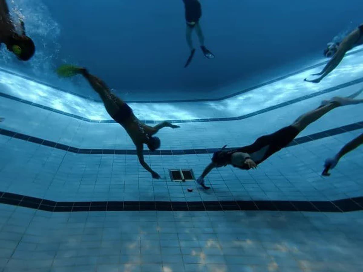Why Underwater Hockey Captivates Players and Spectators