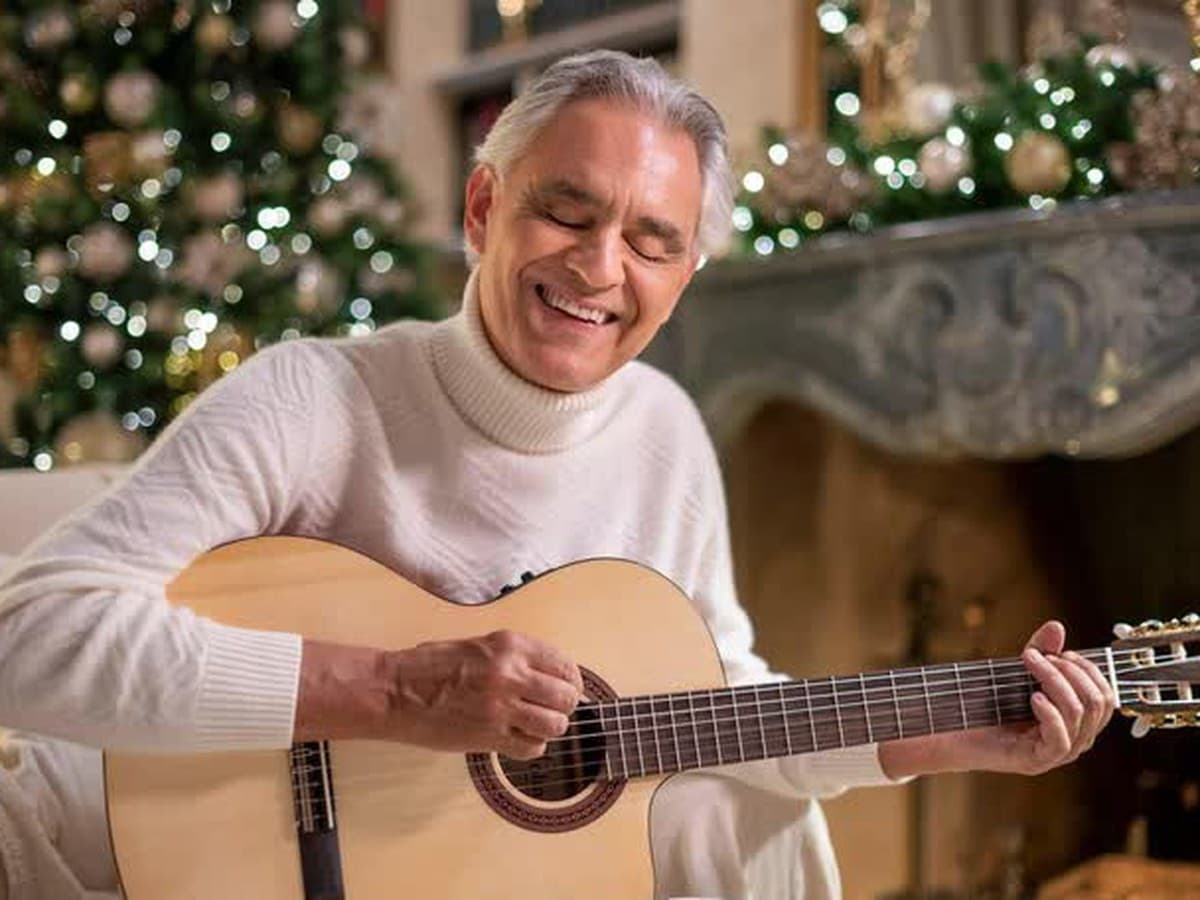 Bocelli’s Private Da Lat Concert Sparks Fairness Debate